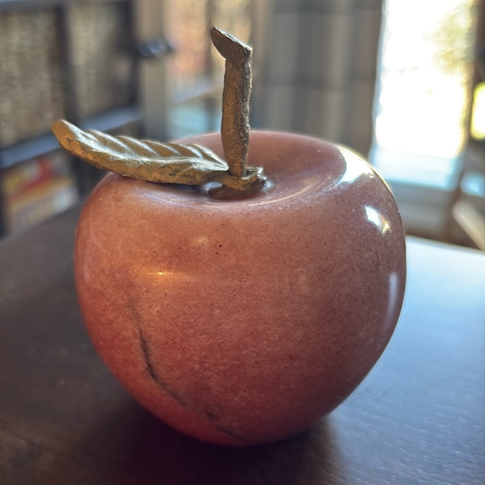 Vintage Pink Marble Apple